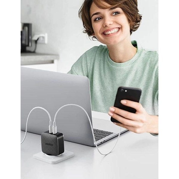 Ugreen CD216 (70867), 66W, USB-C, Black